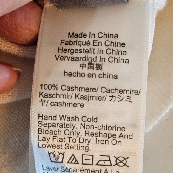 J. Crew Womens XL Beige Ivory Featherweight The Good Cashmere Cardigan Preppy - Picture 9 of 11